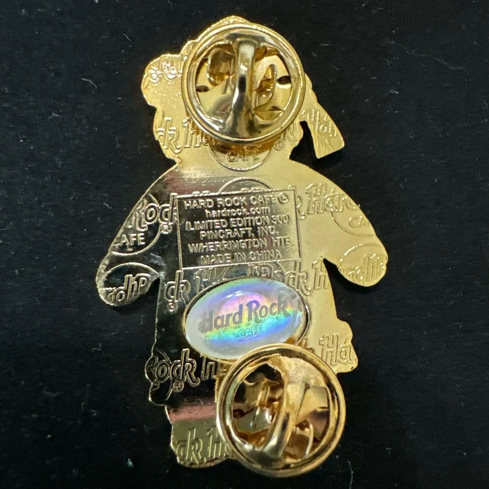 Hard Rock Cafe Beirut 2005 Herrington City Bear pin Very Rare LE 300 collector